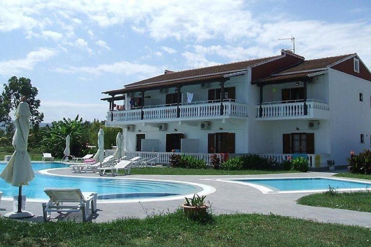 Vlachos Apartments Sidari  Luaran gambar
