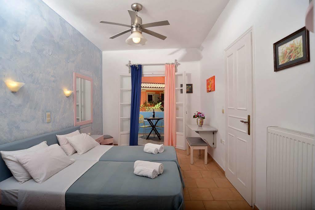 Vlachos Apartments Sidari  Luaran gambar